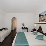 Aparthotel Cala Di Mola 4*