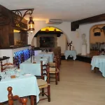 Aparthotel Cala Di Mola 4*
