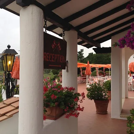 Cala Di Mola 4* פורטו אזורו