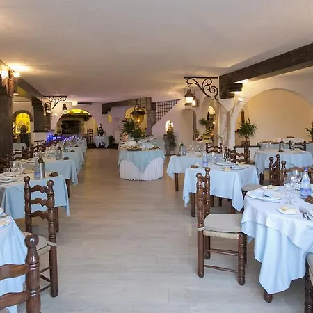 Cala Di Mola 4* פורטו אזורו