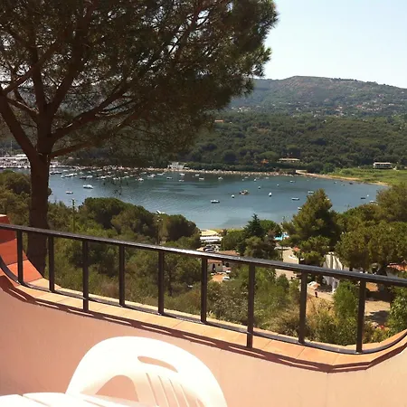 Cala Di Mola Porto Azzurro