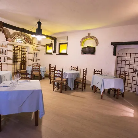 Cala Di Mola 4* פורטו אזורו