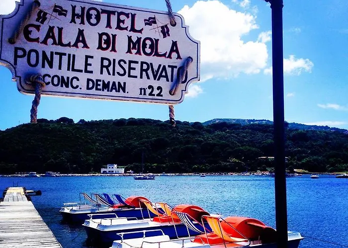 Cala Di Mola Aparthotel 4*