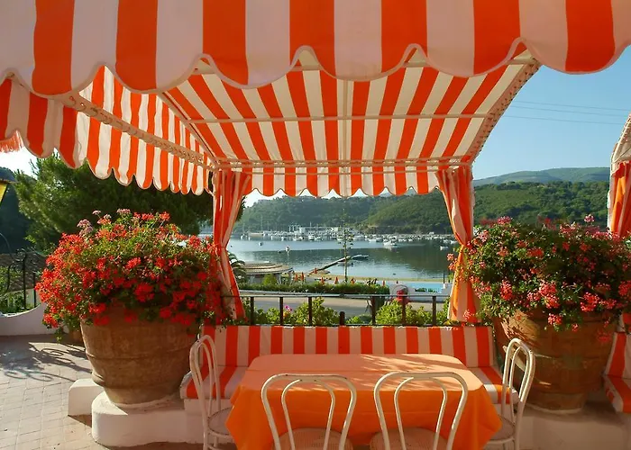 Aparthotel Cala Di Mola