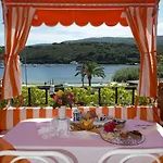 Cala Di Mola Porto Azzurro