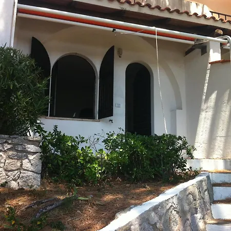 Cala Di Mola Ξενοδοχείο με διαμερίσματα