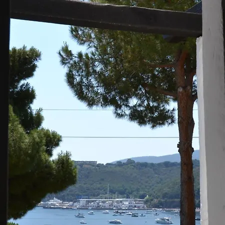 Cala Di Mola Aparthotel