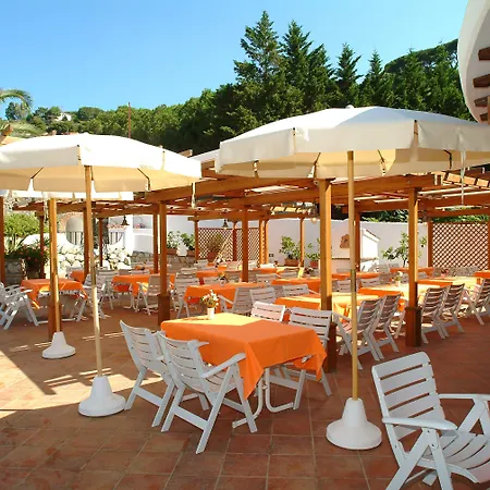 Cala Di Mola Ξενοδοχείο με διαμερίσματα