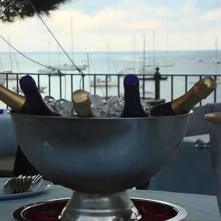 Cala Di Mola 4* Porto Azzurro