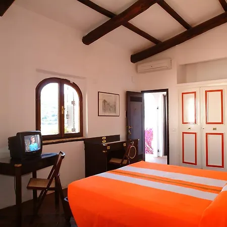 Aparthotel Cala Di Mola