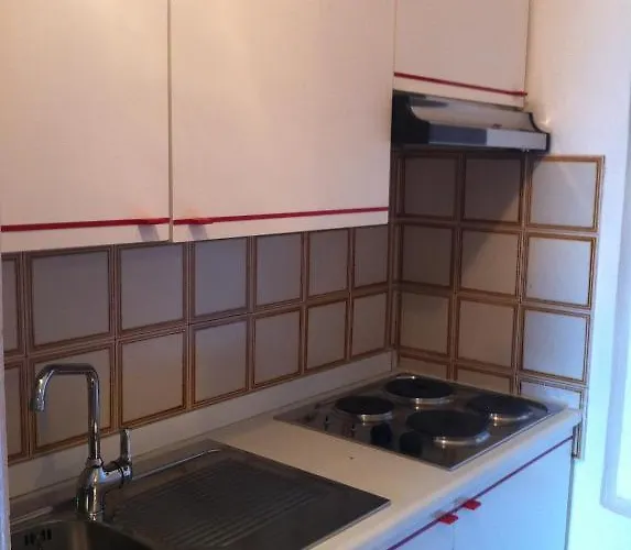 Cala Di Mola Апарт-отель