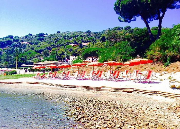 Aparthotel Cala Di Mola 4*